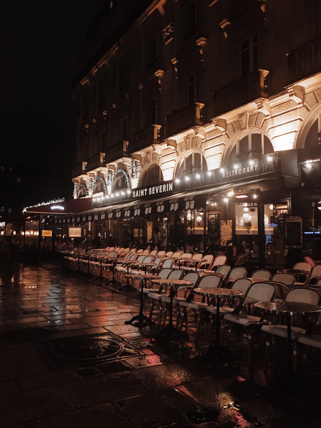 A Portrait of Paris at&nbsp;Daybreak